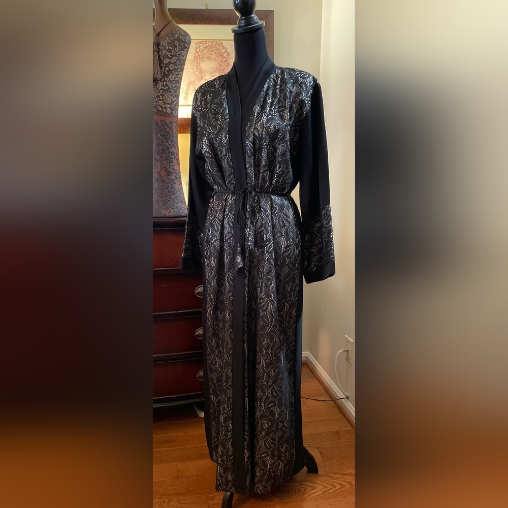 Black and Silver Abaya